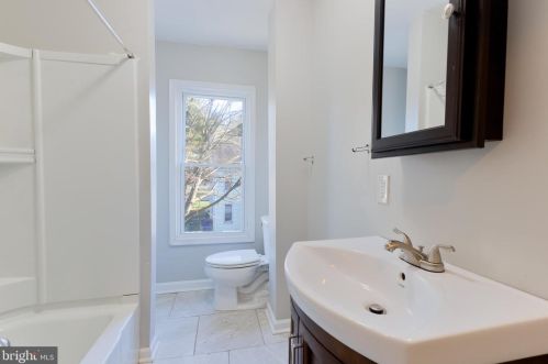 837 South St, Pottstown PA  19464-6019 exterior