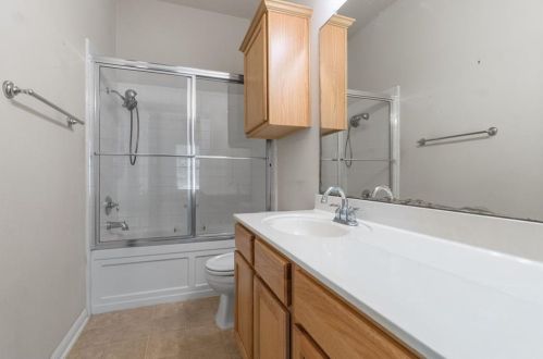 612 Colonial Park Blvd, Austin TX 78745-1790 exterior