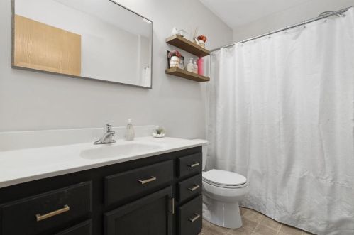 3929 Maple Grove Dr, Madison WI  53719-1842 exterior