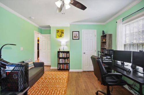 1371 Mcclelland Ave, Atlanta GA  30344-1608 exterior