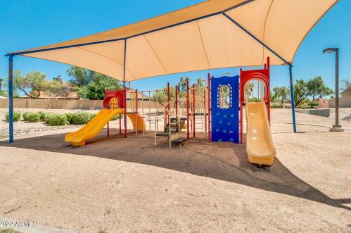 3921 Ivanhoe St, Chandler AZ  85226-2257 exterior