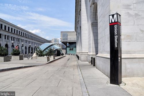 315 G St, Washington DC  20002-4329 exterior