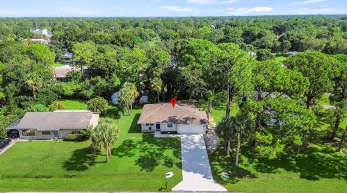 8504 Pensacola Rd, Fort Pierce, FL 34951-1331