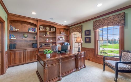 5612 Meadowbrook Ln, Bull Valley IL 60014-3009 exterior