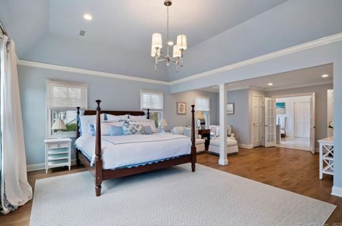 19 Indian Spg Rd, Norwalk CT 06853-1304 exterior