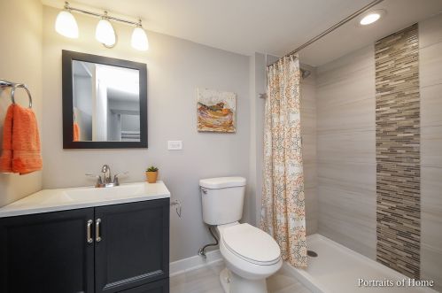 774 Michigan St, Elmhurst IL  60126-1739 exterior