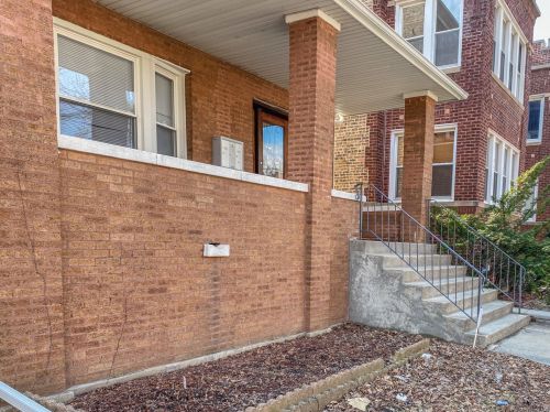 5117 Cullom Ave, Chicago, IL 60641-1446