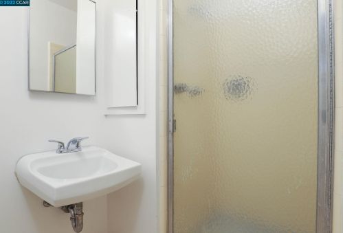 1930 Whitman Rd, Concord CA 94518-3329 exterior