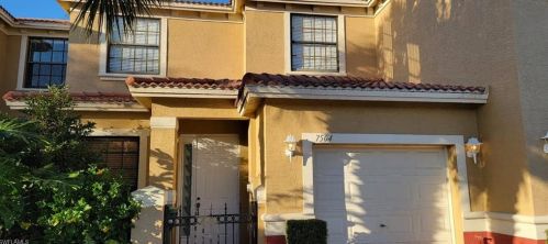 7504 Bristol Cir, Naples, FL 34120-0691