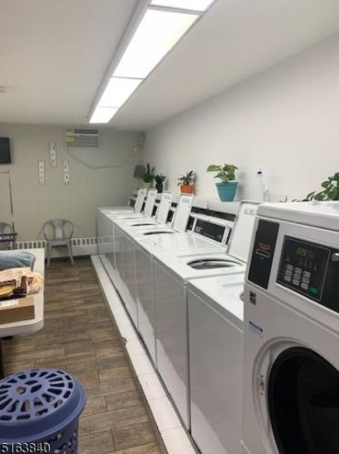 39 39th St, Paterson NJ 07514-1143 exterior