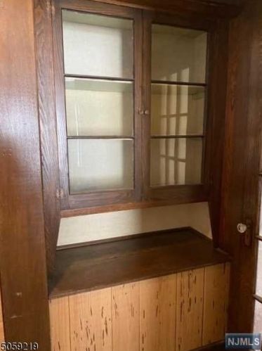 303 Haledon Ave, Paterson NJ 07508-2770 exterior