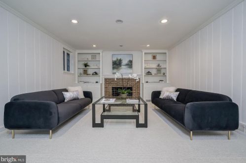 4625 Charleston Ter, Washington DC  20007-1912 exterior