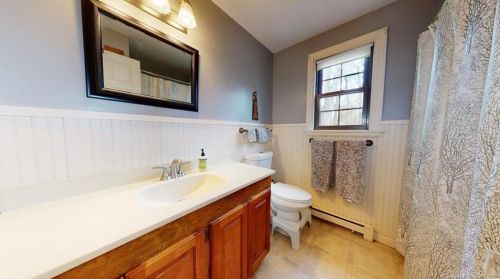 30 Marjorie Ln, Vernon CT 06066-4008 exterior