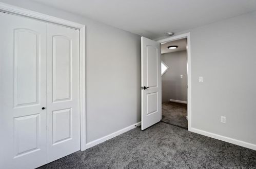 157 Naugatuck Ave, Milford CT 06460-6040 exterior