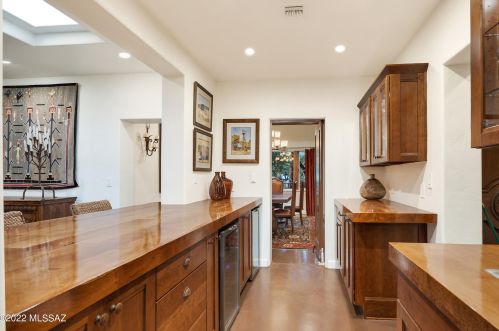 2100 4 St, Tucson AZ 85705-7806 exterior