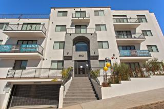 610 Levering Ave, Los Angeles CA  90024-2309 exterior