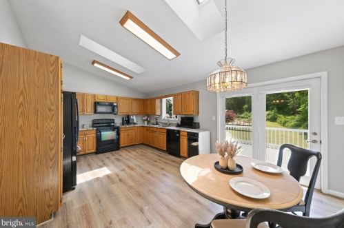 801 White Marsh Ct, Huntingtown MD 20639-2802 exterior