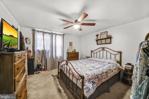 652 Ashland Ave, Manor PA 19036-1739 exterior