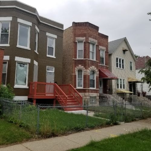 6448 Champlain Ave, Chicago, IL 60637-3426