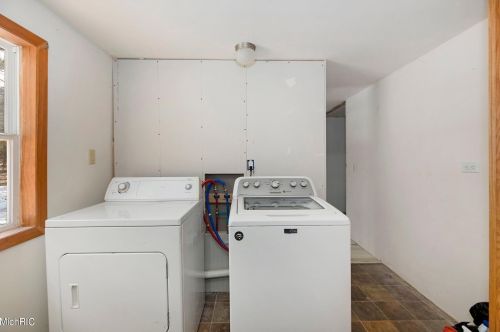 17600 197 Ave, Big Rapids MI 49307-9038 exterior