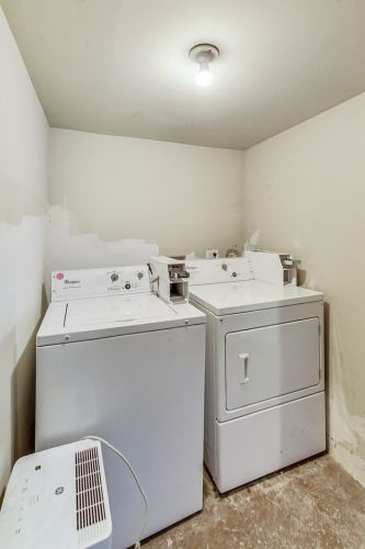 2947 Avers Ave, Chicago IL 60623-4543 exterior