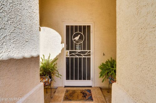 1534 Bank Swallow Rd, Green Valley AZ 85614-6025 exterior