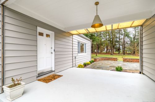 10 Easton Rd, Westport CT  06880-2209 exterior