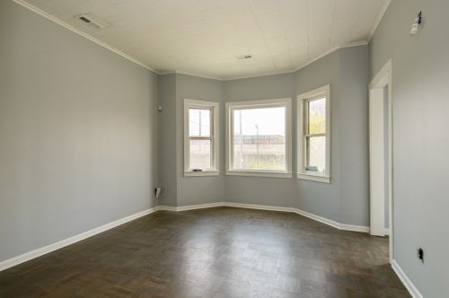 3615 Ravenswood Ave, Chicago IL  60613-3510 exterior