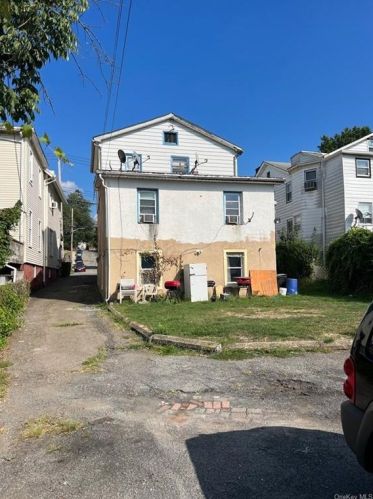 174 Un Ave, Peekskill NY 10566-3445 exterior