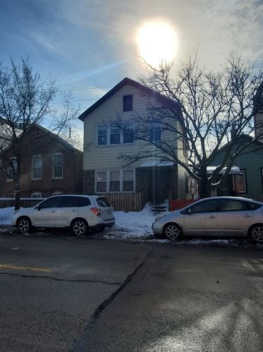 947 18th St, Chicago IL 60608-2305 exterior