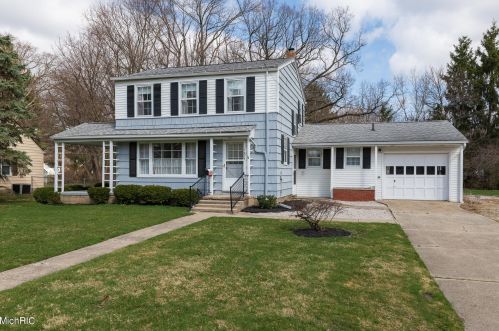 1913 Glendale Blvd, Kalamazoo, MI 49004-1783