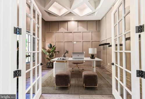 7227 Westerly Ln, Mc Lean, VA 22101-2610