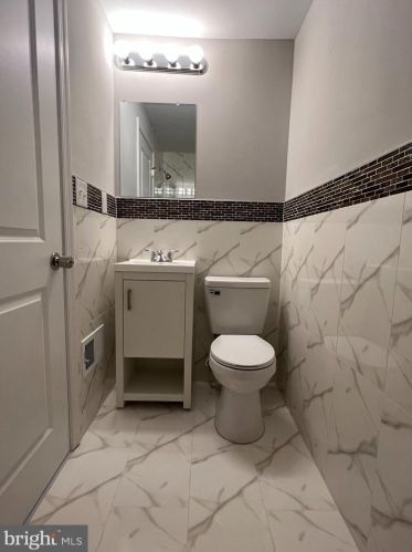 6311 Limekiln Pike, Philadelphia PA 19138-1313 exterior