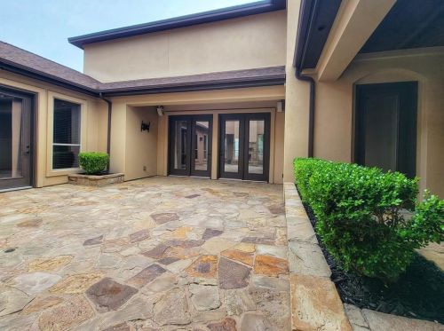 15094 Dorothy Dr, Austin TX  78734-6262 exterior