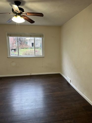 2011 Gregory St, Pittsburgh PA  15203-1641 exterior