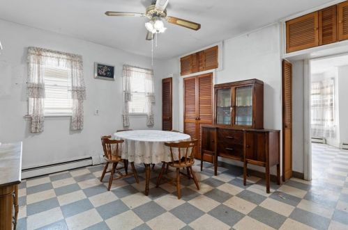 107 Penn St, Providence RI 02909-1326 exterior