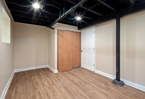 10238 Eberhart Ave, Chicago IL  60628-2210 exterior