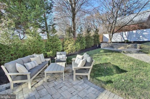 405 Great Falls Rd, Rockville MD  20850-2883 exterior