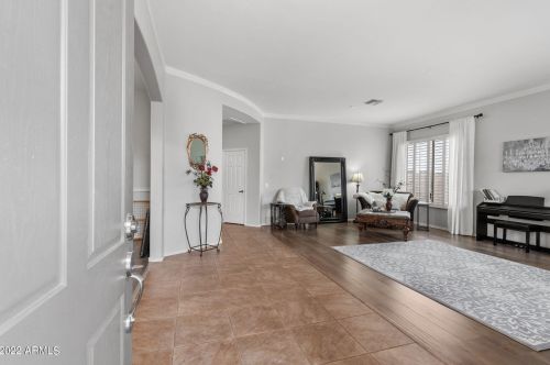 2425 Barbie Ln, Phoenix AZ  85085-5004 exterior