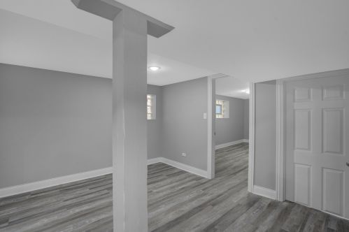 7351 Michigan Ave, Chicago IL 60619-5603 exterior