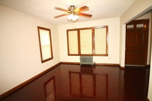 31 Langdon St, Springfield MA  01104-1912 exterior