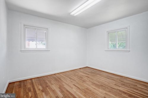 4612 Adrian St, Rockville MD 20853-3705 exterior