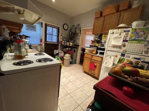 7821 Sangamon St, Chicago IL 60620-2813 exterior