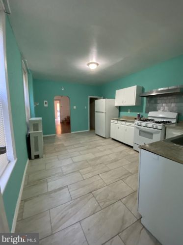 2107 65 St, Philadelphia PA 19142-2028 exterior