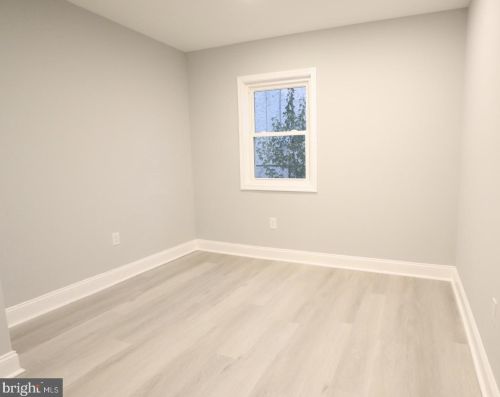 9314 Academy Rd, Philadelphia PA  19114-3523 exterior