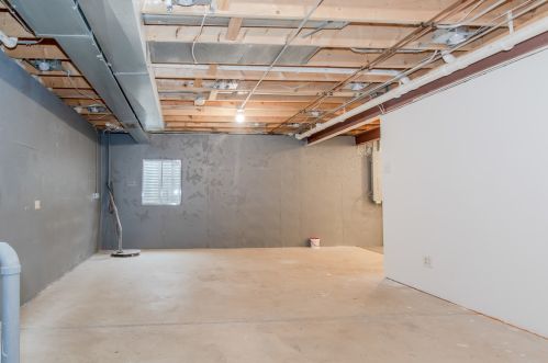 3114 Nantucket Dr, Joliet IL 60435-9024 exterior