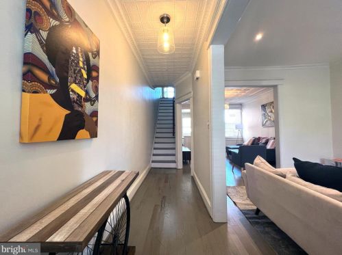 2111 4th St, Washington, DC 20001-2309