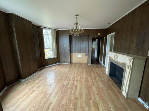 4533 Gladys Ave, Chicago IL  60624-3023 exterior