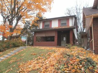 3 Berry St, Pittsburgh PA  15205-2257 exterior
