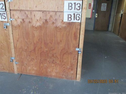 166 Gravel St, Meriden CT  06450-4627 exterior